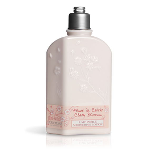 Delicate Cherry Blossom Gift Set Delicate Cherry Blossom Gift Set